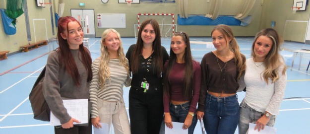 Year 11 Pupils with their Head of Year on GCSE Results Day.